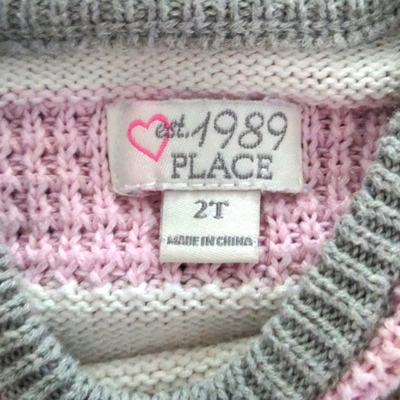 2T Children's Place Sweater - Picture 2 of 3